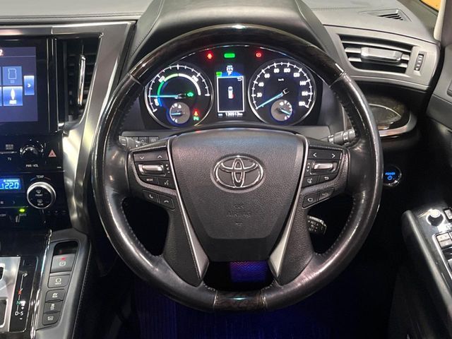 VELLFIRE HYBRID 4WD