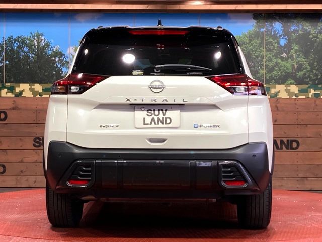 X-TRAIL HYBRID 4WD