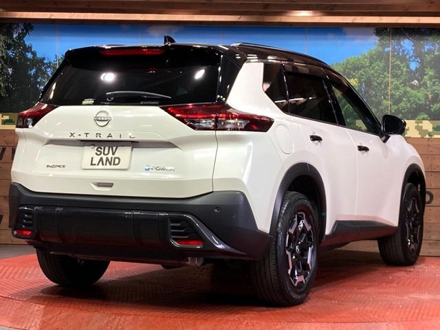 X-TRAIL HYBRID 4WD