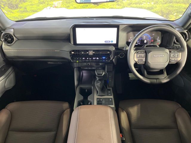 LANDCRUISER 250