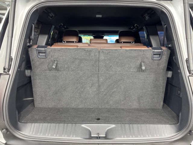 LANDCRUISER 250