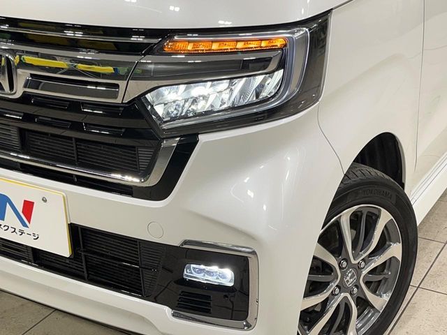 N BOX CUSTOM 4WD