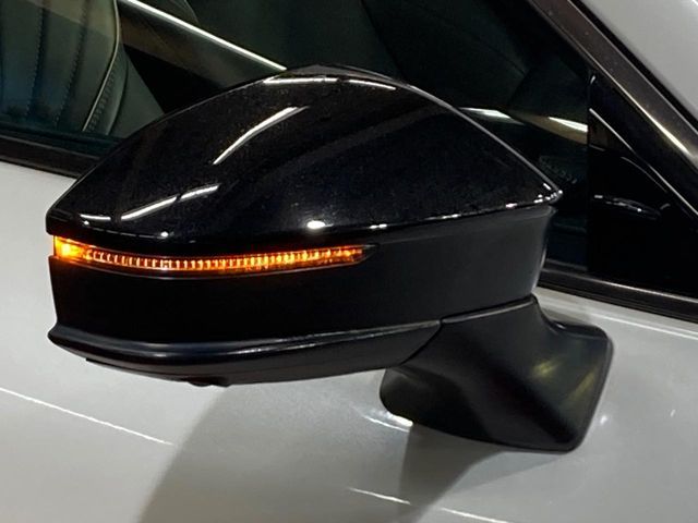 CROWN SPORT
