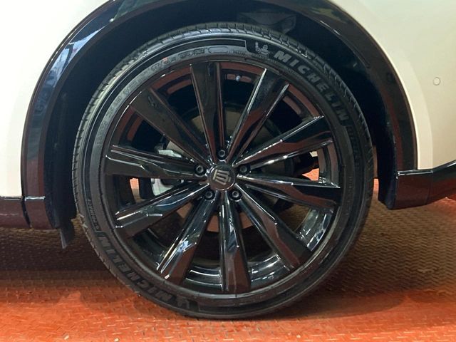 CROWN SPORT