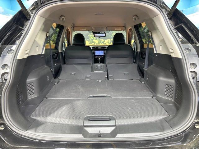 X-TRAIL 2WD