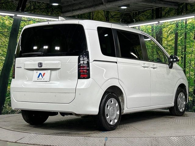 FREED 4WD