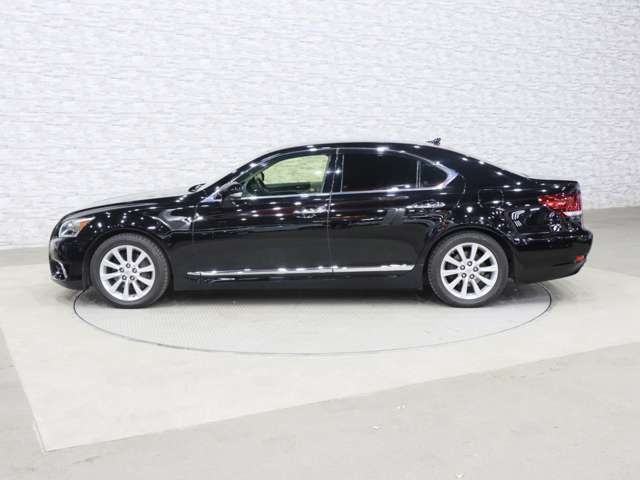 LEXUS LS460