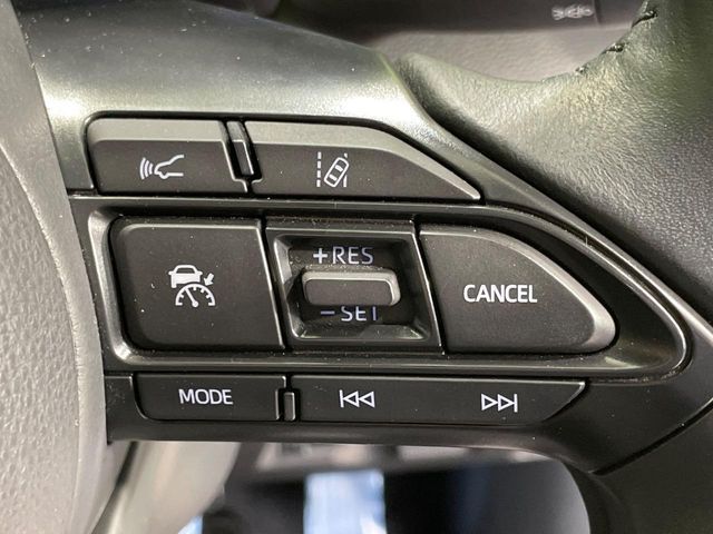 YARIS CROSS HYBRID