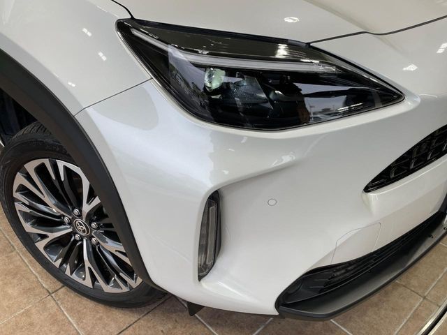 YARIS CROSS HYBRID
