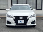 CROWN sedan hybrid