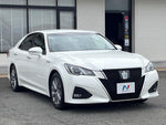 CROWN sedan hybrid