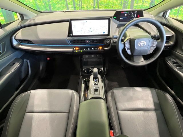 PRIUS 4WD