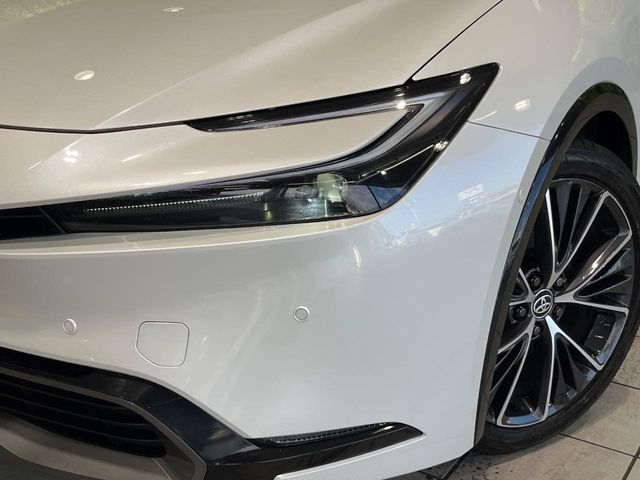 PRIUS 4WD