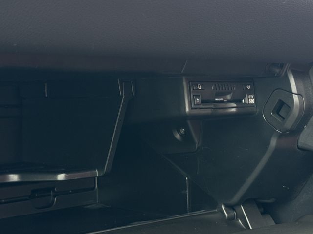 LEXUS UX250h AWD