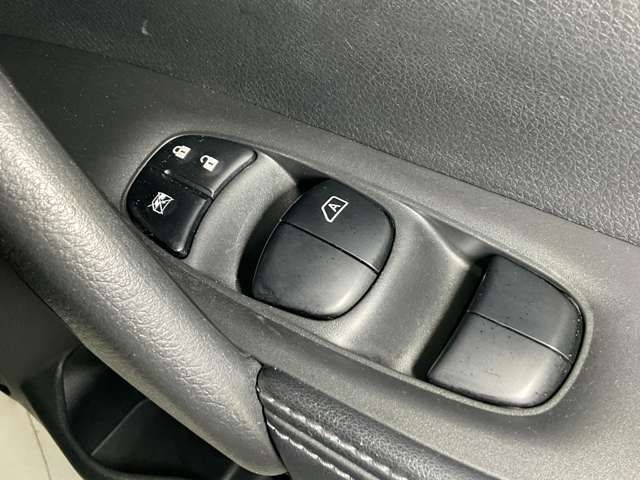 X-TRAIL HYBRID 4WD