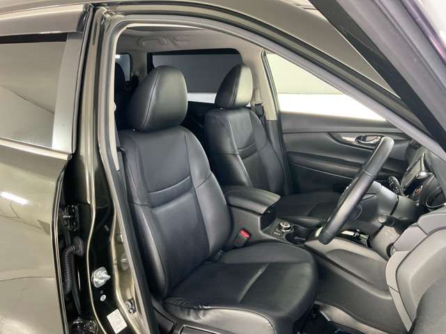 X-TRAIL HYBRID 4WD