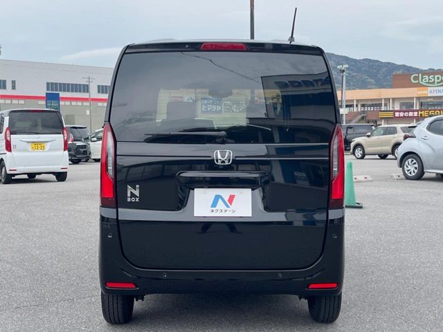 N BOX