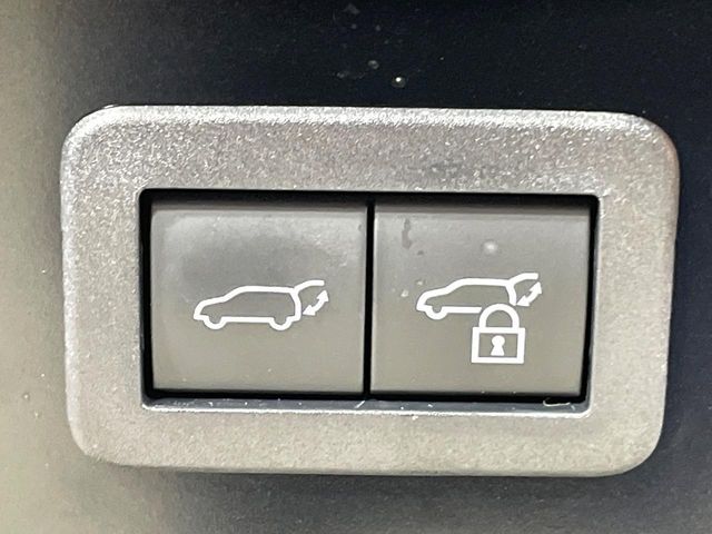 COROLLA CROSS HYBRID