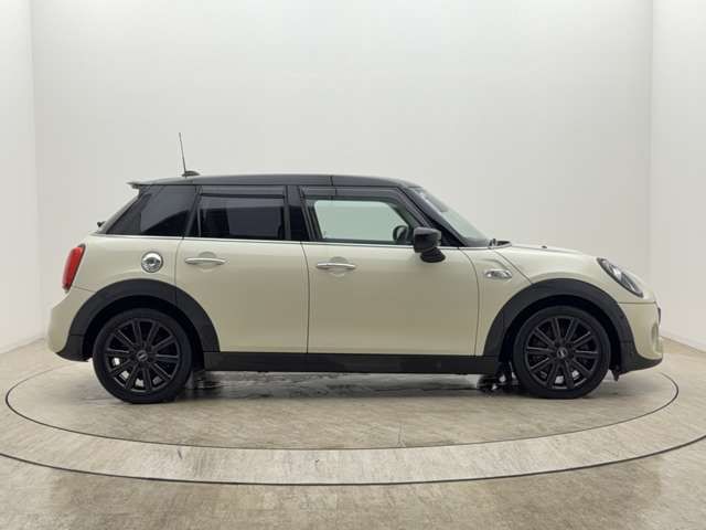 MINI COOPER SD 5DOOR