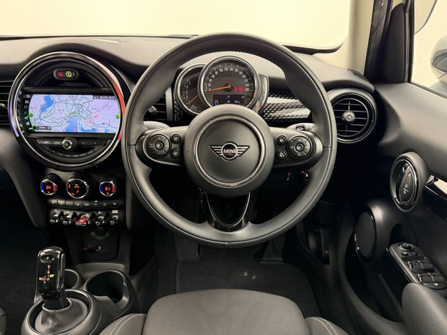 MINI COOPER SD 5DOOR
