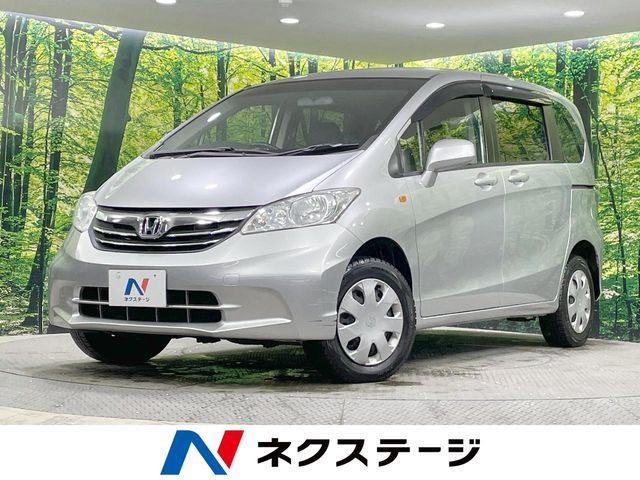 FREED 4WD