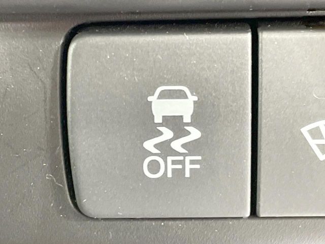 FREED 4WD