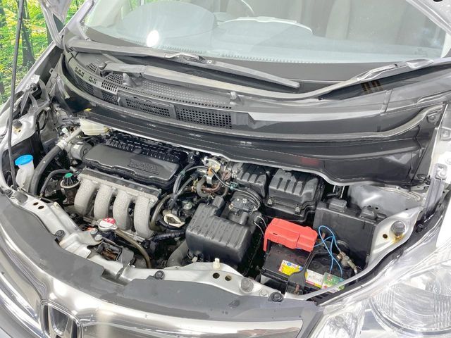 FREED 4WD