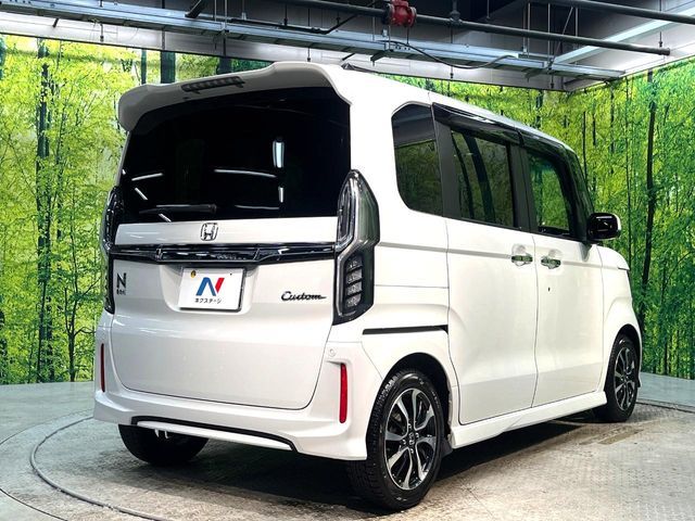N BOX CUSTOM