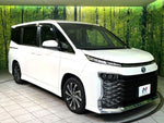 VOXY HYBRID