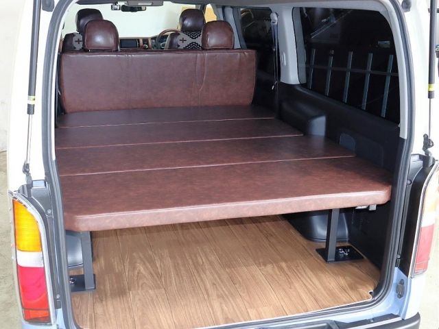 HIACE van 2WD