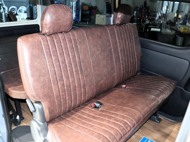 HIACE van 2WD
