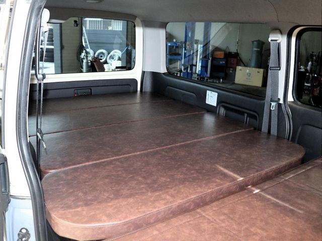 HIACE van 2WD