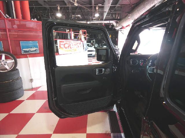 JEEP WRANGLER UNLIMITED
