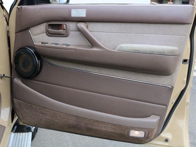 LANDCRUISER wagon