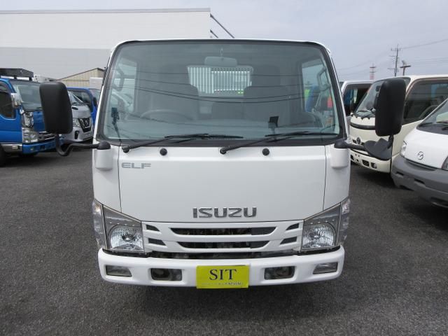 エルフ