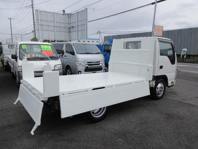 エルフ