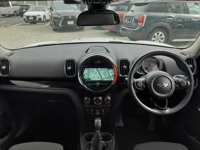 BMW MINI COOPER SD CROSSOVER