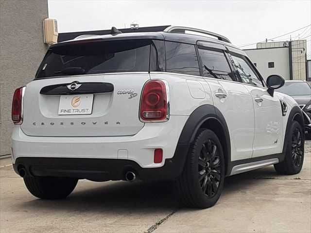 BMW MINI COOPER SD CROSSOVER
