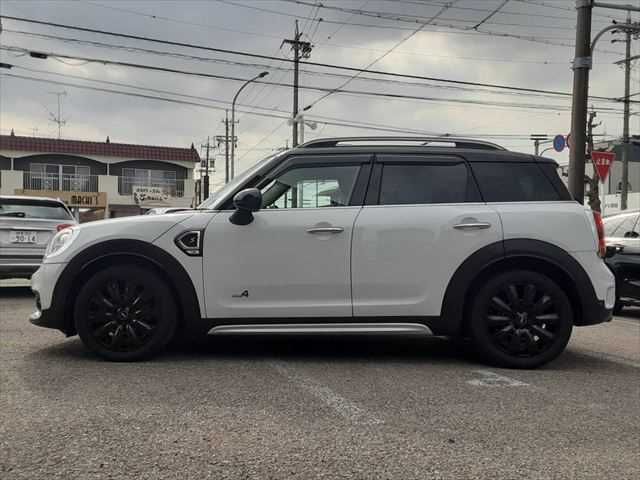 BMW MINI COOPER SD CROSSOVER