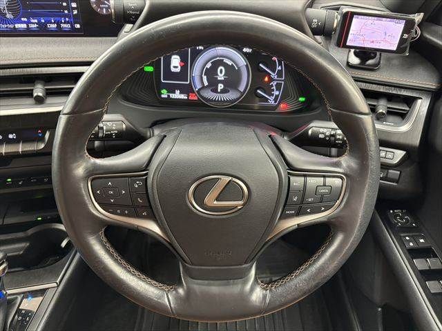 LEXUS UX250h