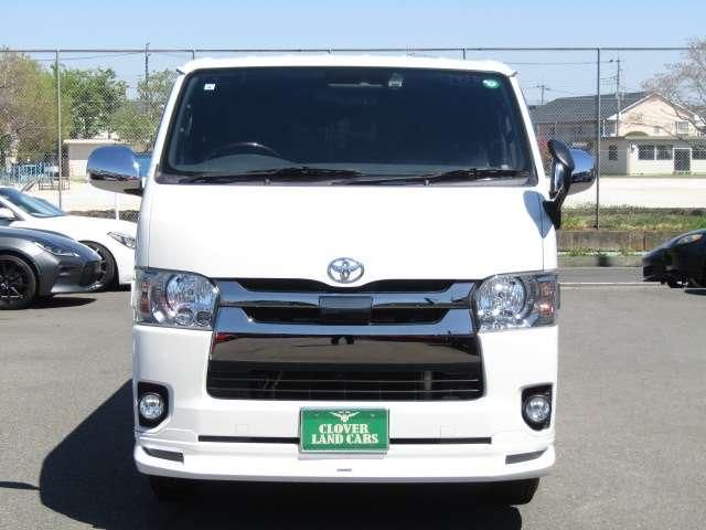 REGIUSACE van 4WD