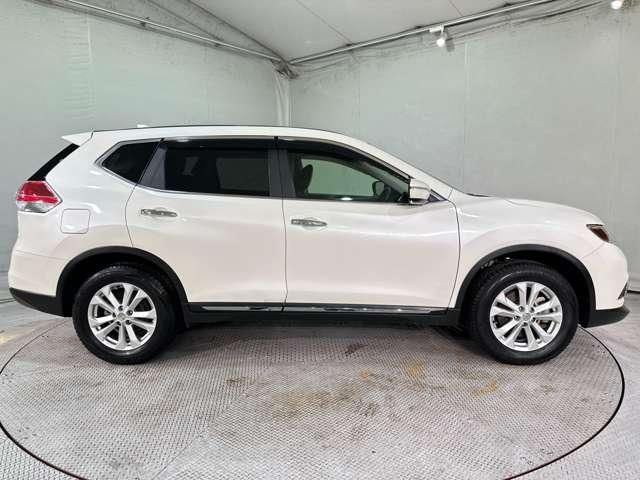 X-TRAIL 2WD