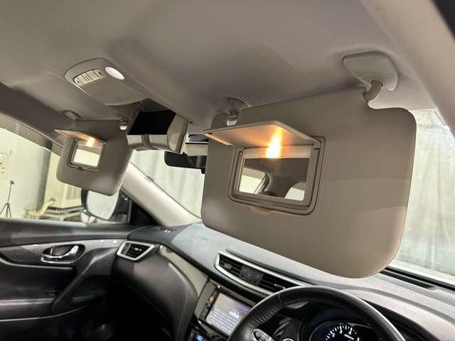 X-TRAIL 2WD