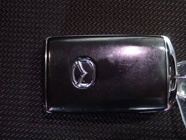MAZDA3 SEDAN