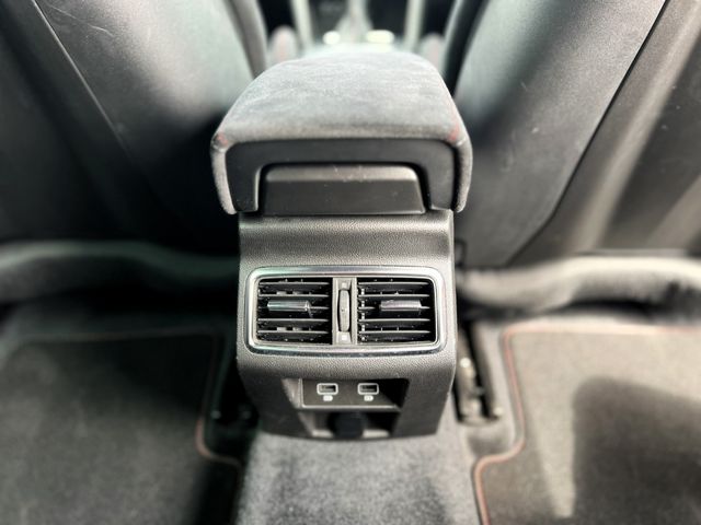 RENAULT MEGANE hatchback