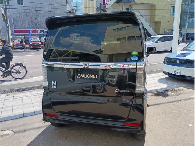 N BOX CUSTOM
