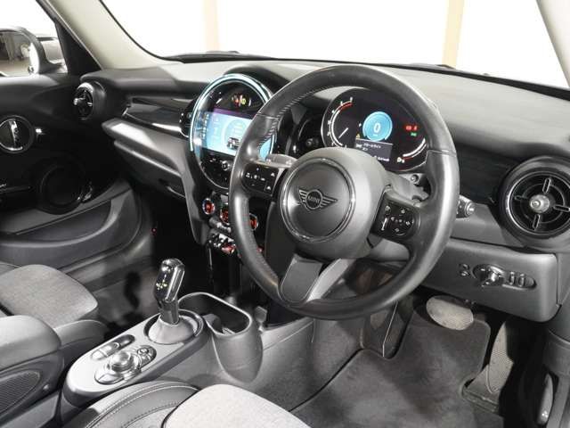 MINI COOPER D 5DOOR