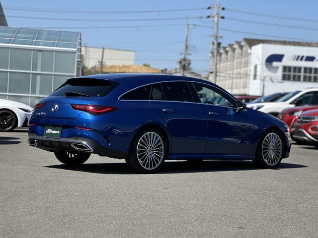 MERCEDES BENZ CLA Shooting Brake