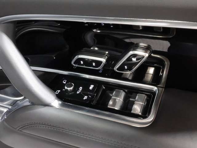 ROVER RANGE ROVER