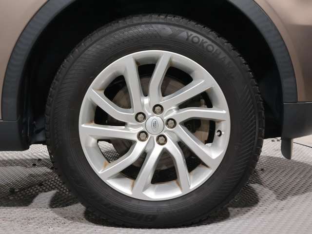 ROVER DISCOVERY SPORTS
